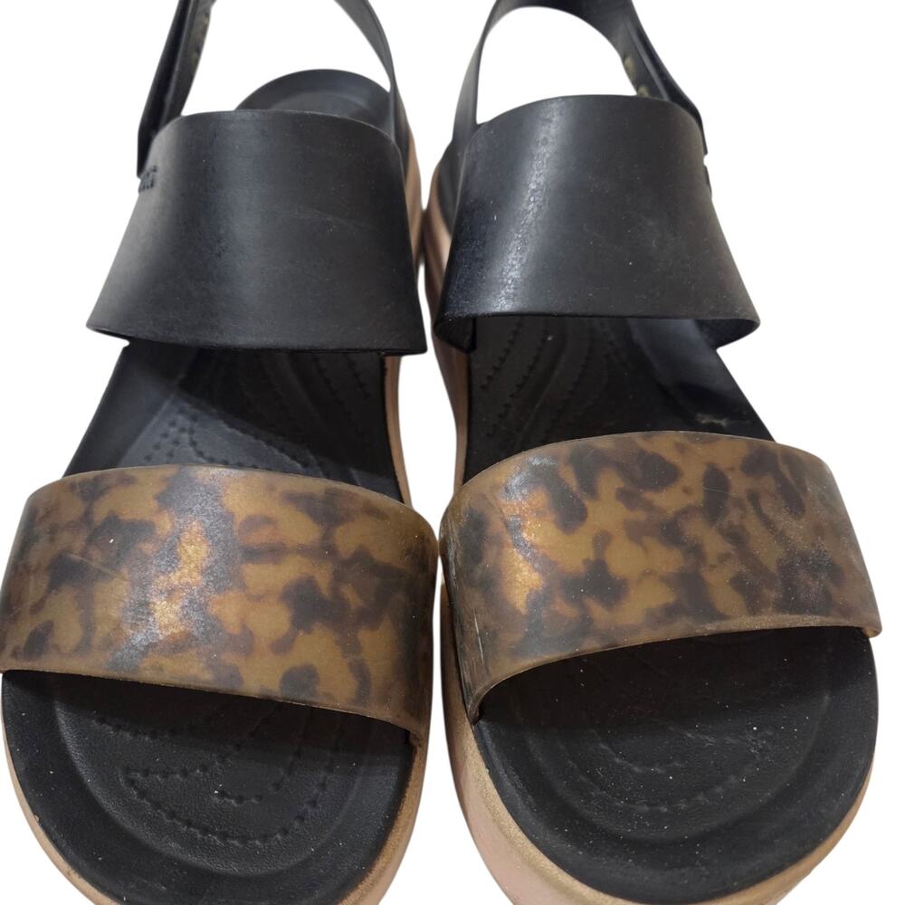Crocs Women's Brooklyn Low Wedge Sandals Tortoise Pattern Strap size 11 or 10